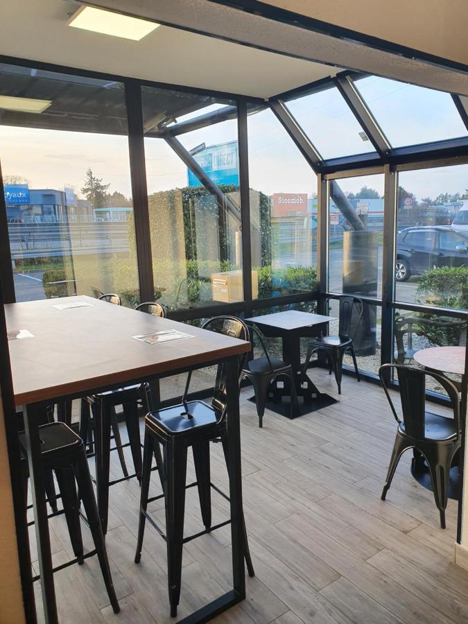 Kyriad Direct Martigues Exterior foto